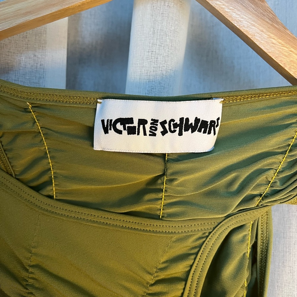 Green Ruched Top - Picture 2 of 2